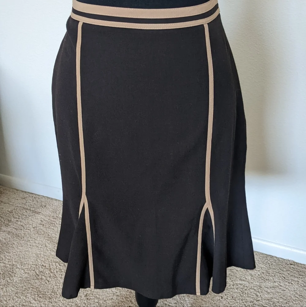 The Limited Brown and Tan Skirt, size 6 - Picture 1 of 3